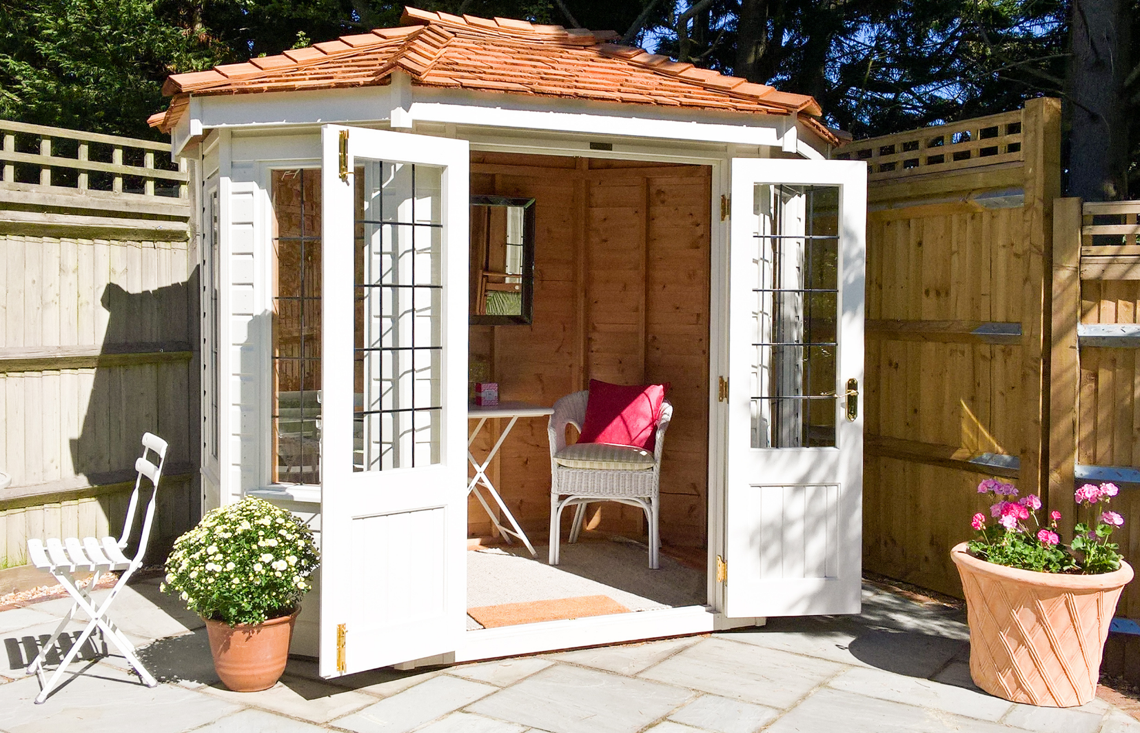 garden summerhouse